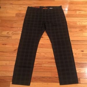 BLUE/GREEN PLAID DOCKERS